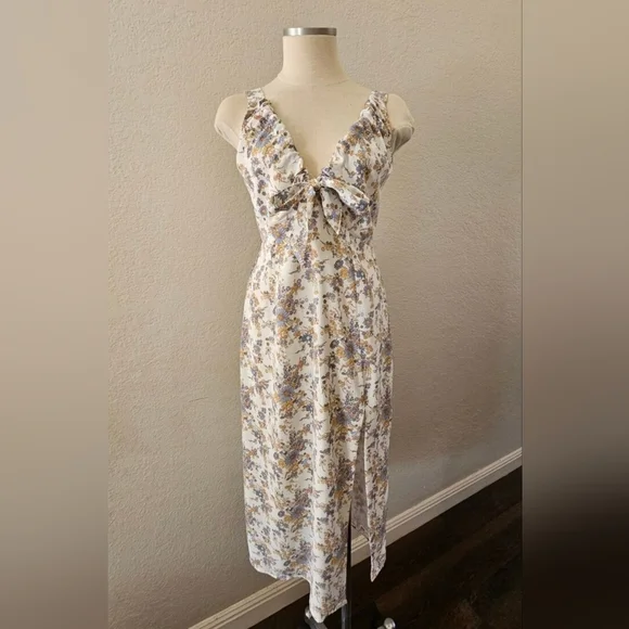 Abercrombie & Fitch | White Floral Dress | Large Petite - Picture 11 of 11